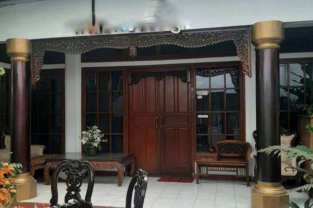 Rumah Istimewa Kamar Banyak di Cihanjuang Cimahi
