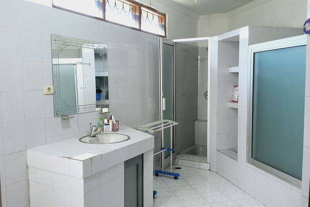 Rumah Siap Huni Semi Furnished Dekat Borma Cihanjuang Cimahi