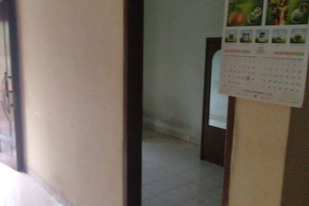 Rumah Tinggal Perlu Renov di Margahayu Raya Buahbatu Bandung