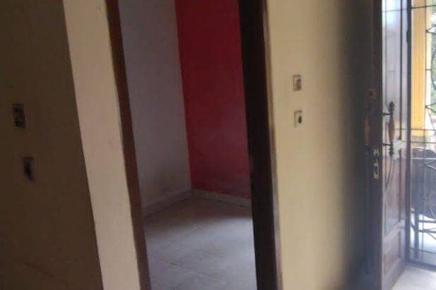 Rumah Tinggal Perlu Renov di Margahayu Raya Buahbatu Bandung