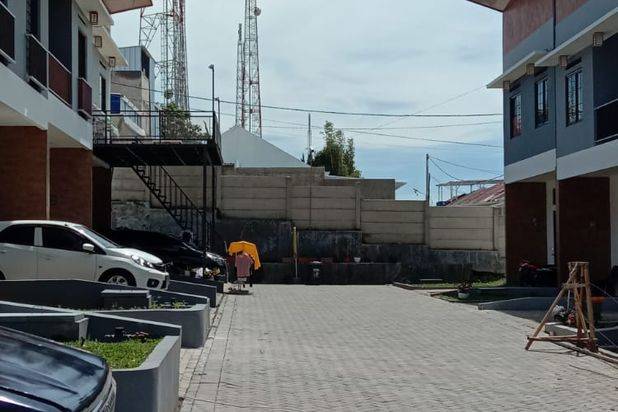 Rumah Baru 2 Lantai Lokasi Dingin di Jambudipa Bandung Barat