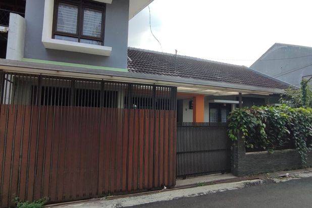 Dijual Rumah Bagus Furnished Siap Huni Nyaman di Pasteur, Bandung
