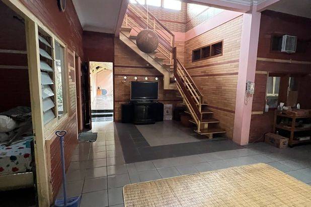 Dijual Rumah Bagus Pusat Kota Siap Huni di Supratman, Bandung
