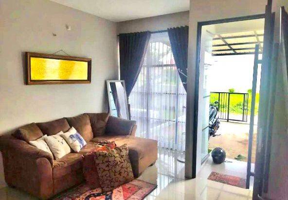 Disewakan Rumah Bagus Full Furnished Siap Huni di Cibiru, Bandung
