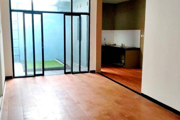 Dijual Rumah Baru Nyaman Siap Huni Dalam Komplek di Kawaluyaan