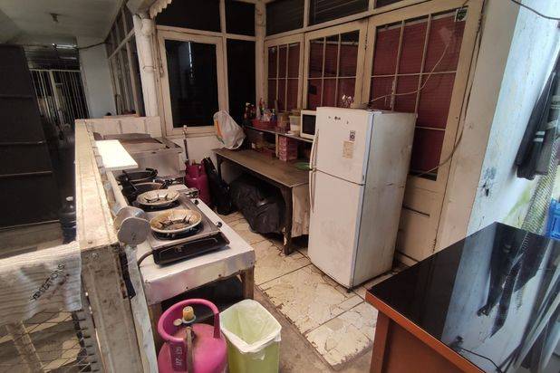 Disewakan Ruang Usaha Lokasi Sangat Strategis di Pasteur, Bandung