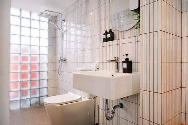 Dijual Rumah Villa Cantik Furnished Lengkap di Sayap Setiabudi
