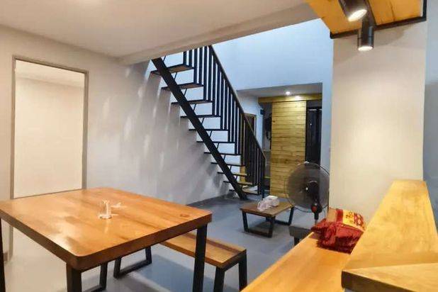 RUMAH MEZZANINE NUANSA JEPANG AKSES SANGAT GAMPANG