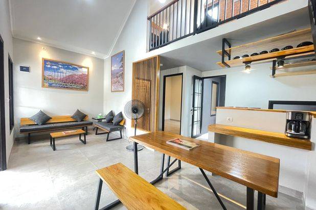 RUMAH MEWAH NUANSA NEGERI SAKURA HARGA PALING MURAH