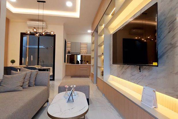 RUMAH SIAP HUNI 2 LANTAI CARPORT 2 DEKAT PINTU TOL DESARI