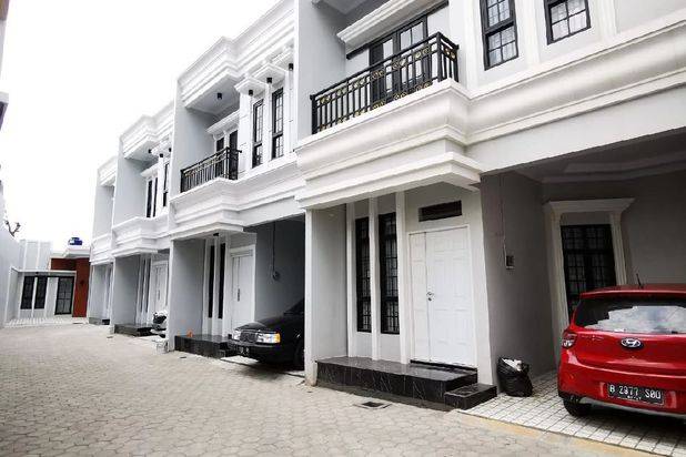 RUMAH STRATEGIS SIAP HUNI DEKAT PINTU TOL DI PANCORAN MAS DEPOK