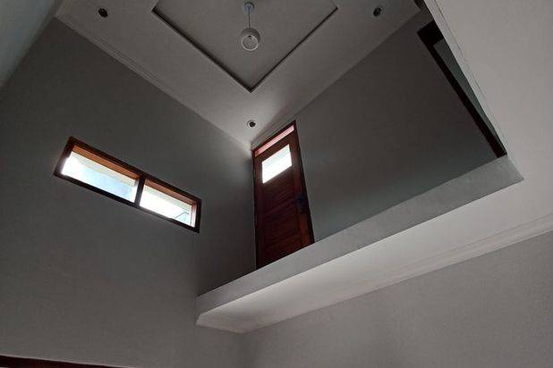 Rumah 2 Lantai 300jutaan di Lokasi Strategis Nanasri di Citayam