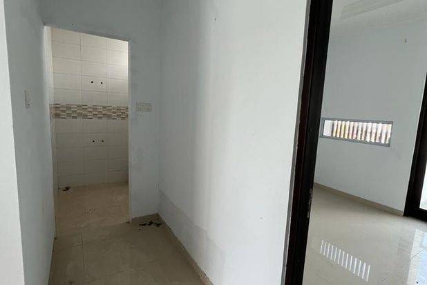 RUMAH 2 LANTAI REXPARK TERRACE STANDAR DEVELOPER TANAH LUAS