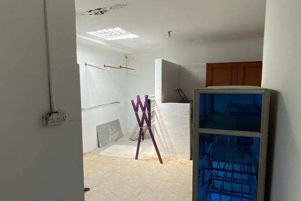 WISMA BUANA Sudah Renovasi Dapur 1 Lantai Siap Huni