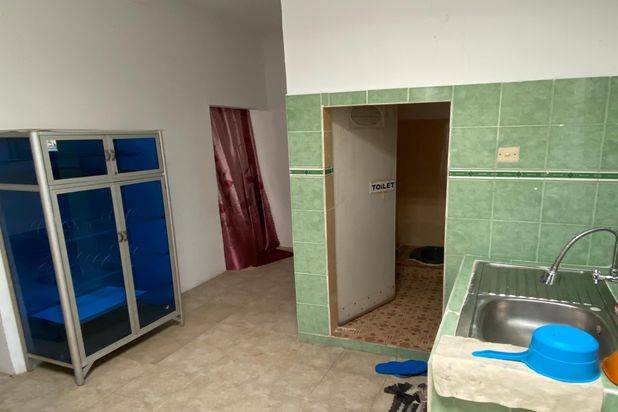 WISMA BUANA Sudah Renovasi Dapur 1 Lantai Siap Huni