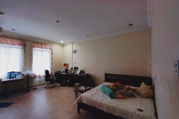 Ruko 2Lantai Siap Pakai Hadap Jalan Pusat Keramaian Tiban Impian
