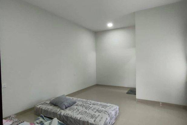 Rumah 2.5Lantai Siap Huni Dekat Perkotaan Beverly Green Batam