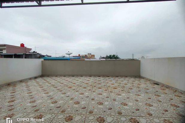 Rumah 2.5Lantai Siap Huni Dekat Perkotaan Beverly Green Batam