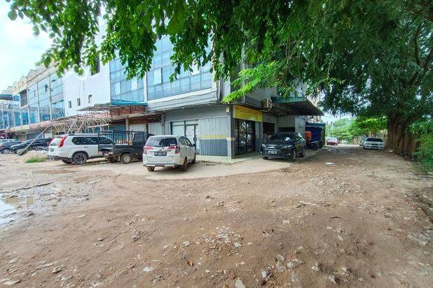 Lahan Kosong Di peruntukan Untuk Jasa Siap Bangun Dekat Pusat