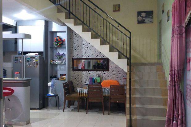 Rumah 2Lantai Beverly Garden Dekat Mega Mall dan Pelabuhan