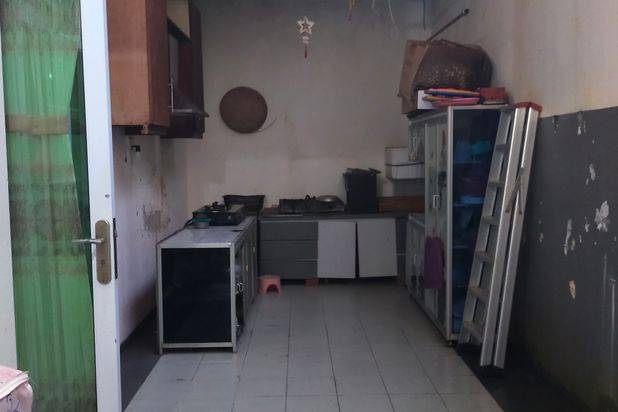 Rumah 2Lantai Beverly Garden Dekat Mega Mall dan Pelabuhan