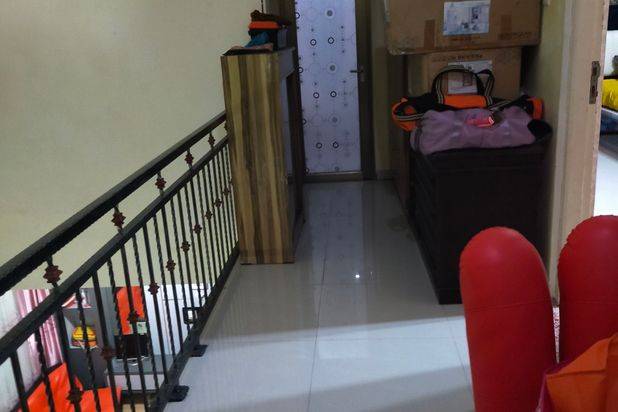 Rumah 2Lantai Beverly Garden Dekat Mega Mall dan Pelabuhan