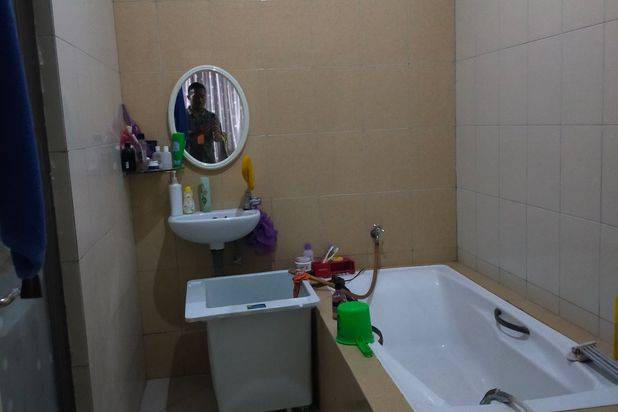 Rumah 2Lantai Beverly Garden Dekat Mega Mall dan Pelabuhan