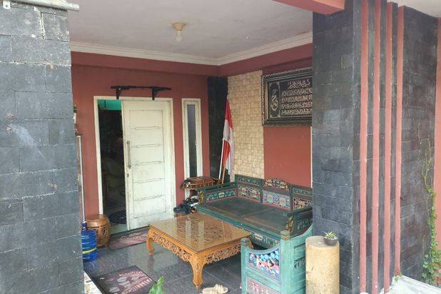 Rumah 2Lantai Siap Huni Dekat Pasar Cipta Puri dan KFC
