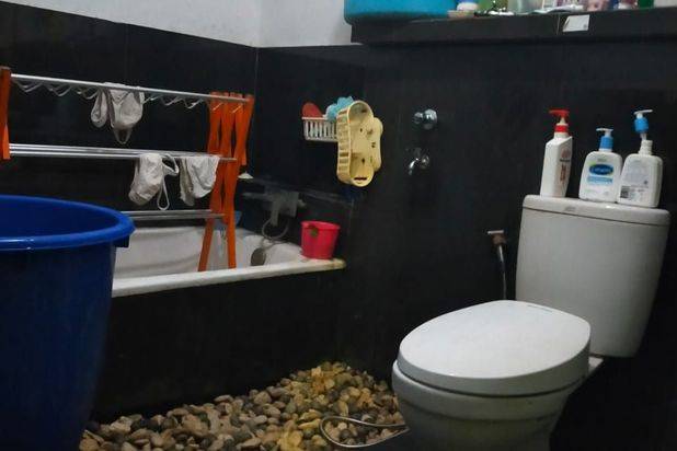 Rumah 2Lantai Siap Huni Dekat Pasar Cipta Puri dan KFC