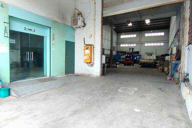 Gudang Sei Panas Batam Center Siap Pakai Dekat Perkotaan