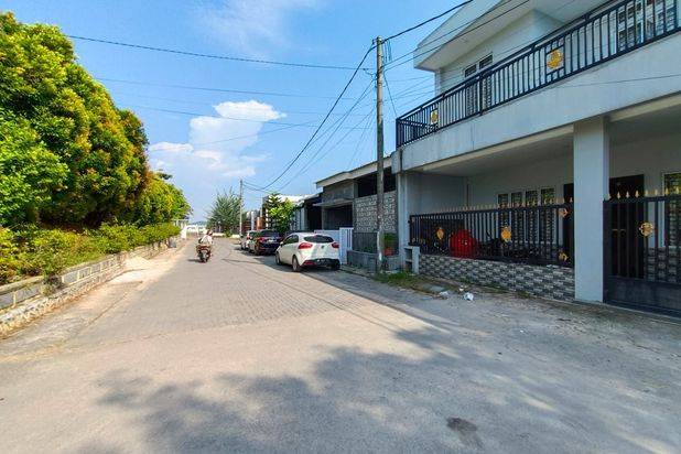 Dijual Rumah 2Lantai Siap Huni Tiban Center