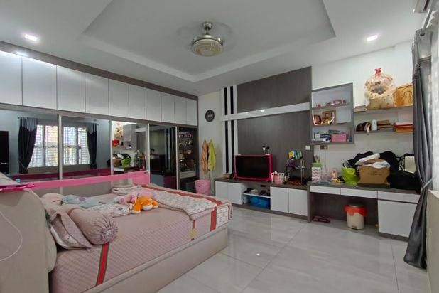 Dijual Rumah 2Lantai Siap Huni Tiban Center