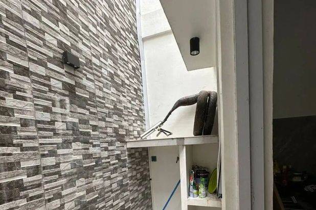 Dijual Rumah Palazo Siap Huni Lokasi Strategis Dekat Mega Mall