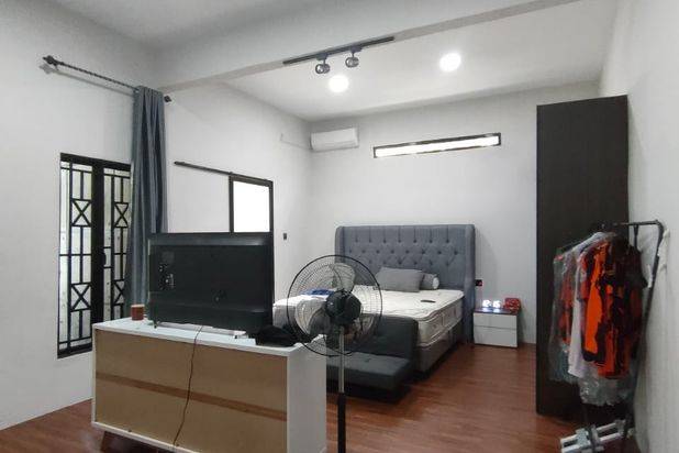 Dijual Rumah Plamo Garden Siap Huni Lokasi Strategis Dekat Mall