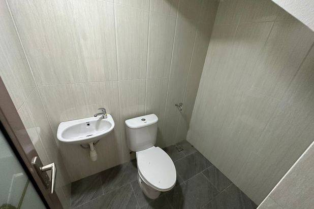 Dijual Rumah Azure Siap Huni Lokasi Strategis Dekat Sekolah