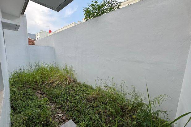 Dijual Rumah Azure Siap Huni Lokasi Strategis Dekat Sekolah