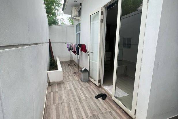 Disewakan Rumah Orchard Park Lokasi Strategis Dekat Mall Avenue