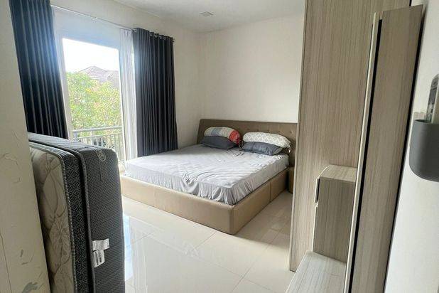 Disewakan Rumah Orchard Park Lokasi Strategis Dekat Mall Avenue