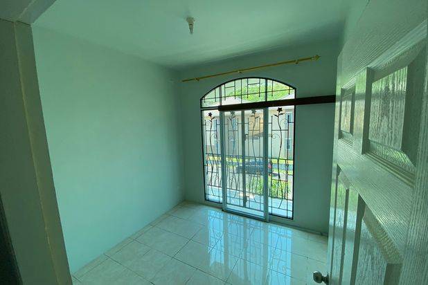 Dijual Rumah Siap Huni Lokasi Strategis Dekat Sekolah Dan Mall