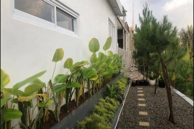 Dijual Cepat Rumah Bagus Dalam Komplek Bali Garden City View