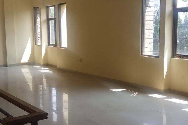 Disewa Ruang Usaha Dan Kantor 3 Lantai Lokasi Strategis Cikutra