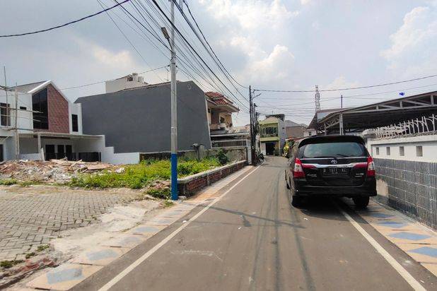 Rumah Baru dijual Swadaya Duren Sawit, Luas Murah