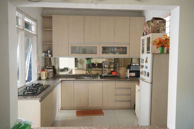 Rumah Second Full Furnish Terawat Siap Huni Dekat Galaxy