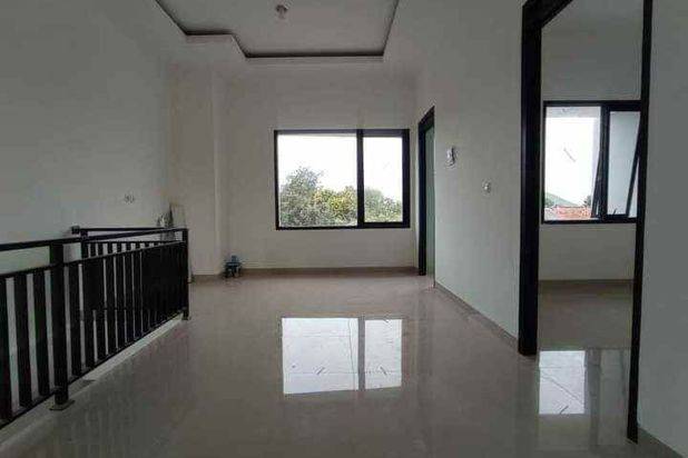 Rumah 2 Lantai Dekat Pasar Tradisional Dan Tol Jatiasih