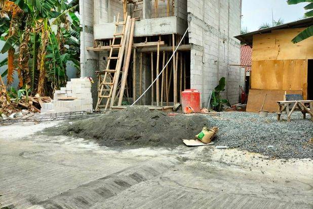 Rumah 2 Lantai Dalam Perumahan Di Jatiasih