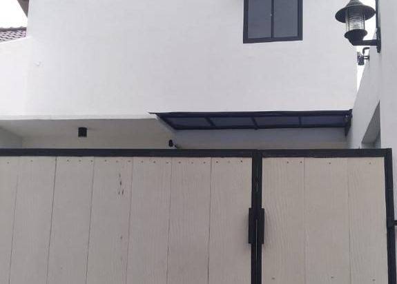 Rumah 2 Lantai Semi Furnished Siap Huni Di Kodau Jatiwarna