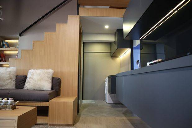 Rumah 3 Lantai Sudah Furnish di Batam Centre