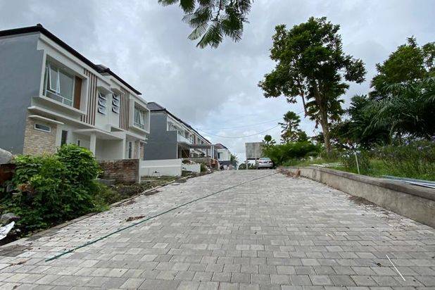 Rumah 2 Lantai Di Denpasar Lokasi Dekat Tol Mandara Bali