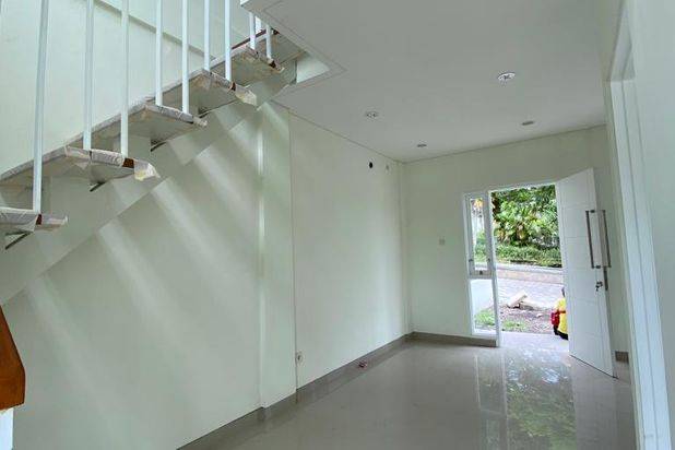 Rumah 2 Lantai Di Denpasar Lokasi Dekat Tol Mandara Bali