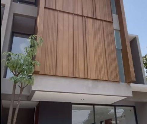 Rumah Sultan 4 Lantai Di Pondok Pinang Jaksel Dekat Pondok Indah